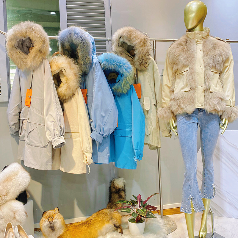 2023品牌女裝清倉超低價羽絨服外套帶毛領一手貨源批發(fā)(圖7)